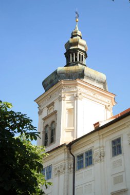 Kutna Hora 'daki Cizvit Üniversitesi, Çek Cumhuriyeti