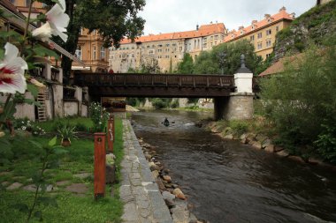 Vitava nehir ve kalede Cesky Krumlov, Çek Cumhuriyeti, Çek Cumhuriyeti.