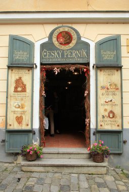 Vintage el sanatları dükkan eski şehir, Cesky Krumlov içinde.