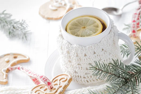 Uma Noite Festiva Chá Com Limão Pães Gengibre Doces — Fotografia de Stock