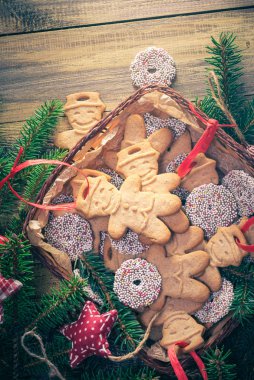Noel tablo sepet gingerbreads tatlılar dal Ladin yer t