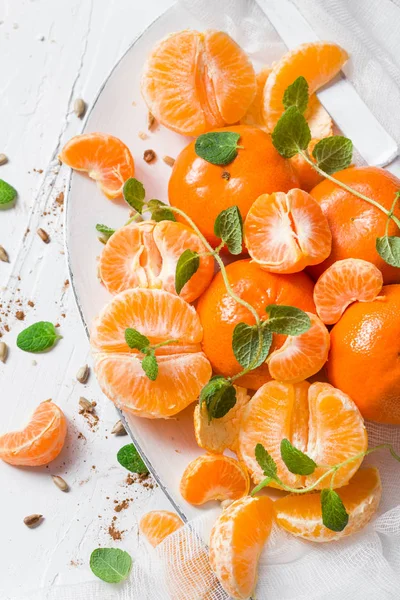 Fruta Mandarina Hojas Menta Semillas Girasol —  Fotos de Stock
