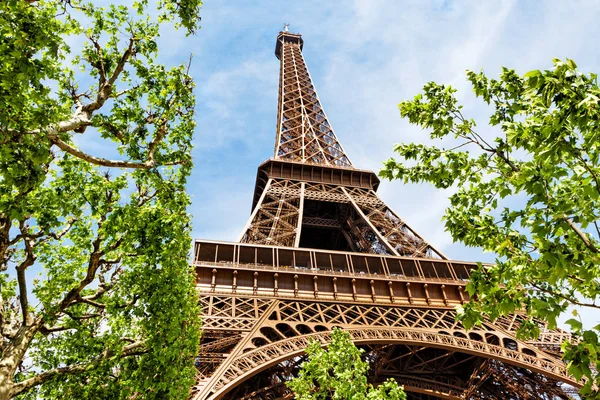 Eiffelova věž v Paříži Francie — Stock fotografie