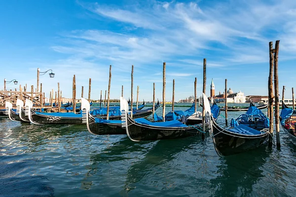 Gondolas i Venedig — Stockfoto