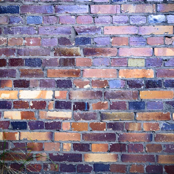 Weitwinkelblick Auf Eine Alte Mauer Verlassene Fabrikhalle — Stockfoto