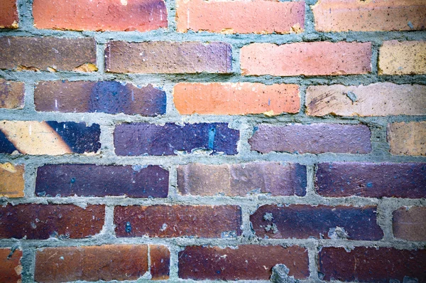 Groothoekzicht Een Oude Muur Verlaten Fabrieksgebouw — Stockfoto