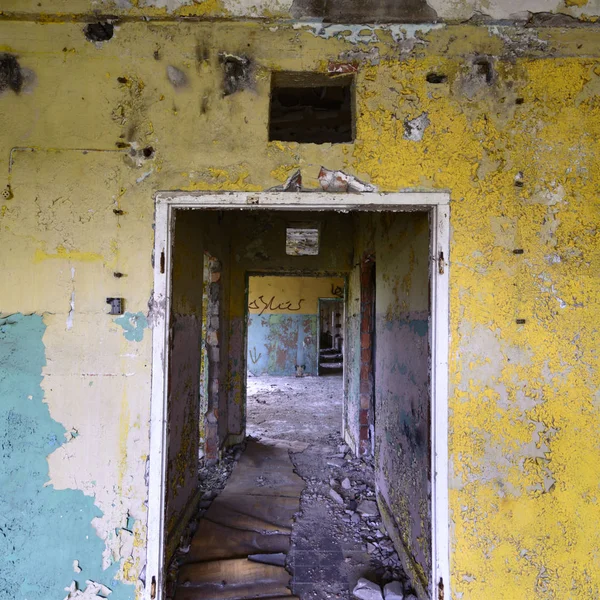 Vue Grand Angle Vieux Mur Abandonné Bâtiment Usine — Photo