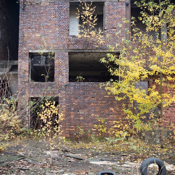 Vecchia fabbrica industriale — Foto Stock