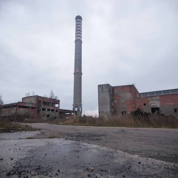 Vecchia fabbrica industriale — Foto Stock