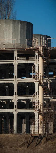 Ruïnes Van Een Zeer Sterk Vervuilde Industriële Fabriek Industriële Series — Stockfoto