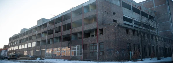 Ruiny Bardzo Mocno Zanieczyszczonej Fabryki Przemysłowej Seria Przemysłowa — Zdjęcie stockowe