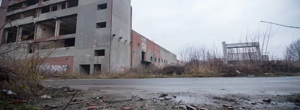 Reruntuhan Sebuah Pabrik Industri Yang Sangat Tercemar Deret Industri — Stok Foto