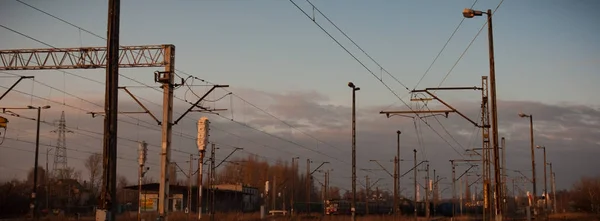 晴れた日の線路の眺め — ストック写真