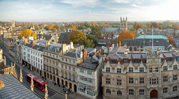 Вид на Хай-стрит в Оксфорде — стоковое фото