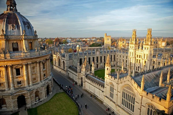 Radcliffe Camera and All Souls College — Stock Photo, Image