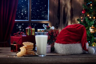 bir bardak süt ile arka plan rengi çerezleri