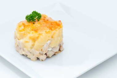 Beyaz sırtlı lezzetli yemeğin yakın görüntüsü.