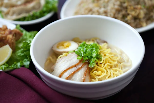 Close  up view of nice yummy meal  on color  back — Stock Photo, Image