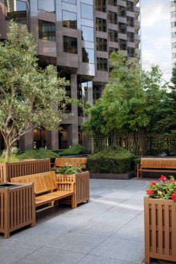 Modern çağdaş ofis şehir binaları şehir görünümünü 