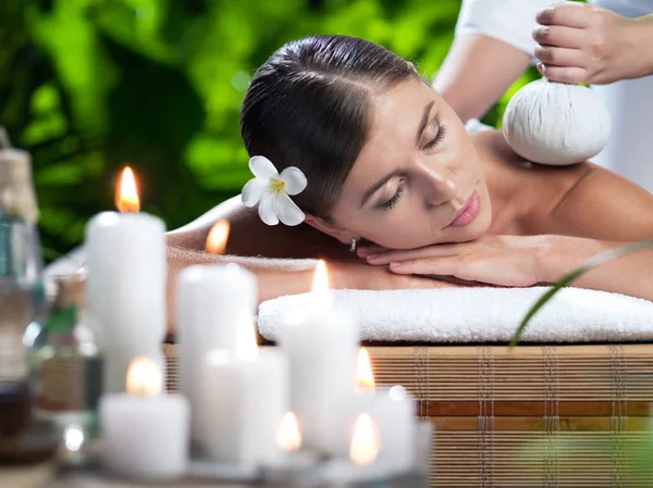 Portrait of young beautiful woman in spa environment. — Stock Photo, Image