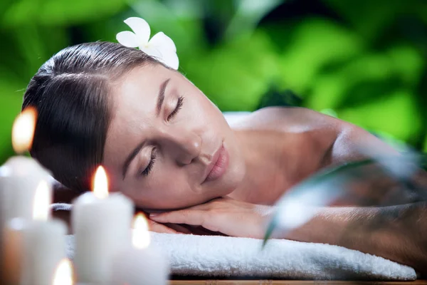 Portrait Young Beautiful Woman Spa Environment — Stock Photo, Image