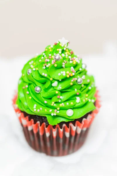 Cupcake de Navidad verde — Foto de Stock