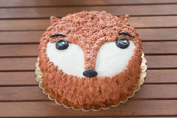 Piękny Kremowy Tort Kształcie Fox — Zdjęcie stockowe