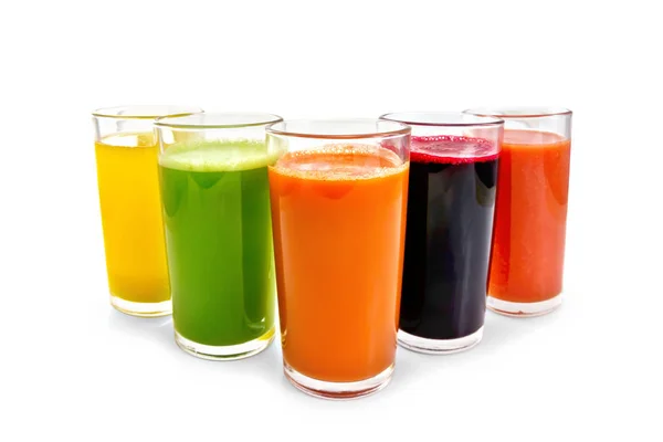 Juice grönsak i fem höga glas — Stockfoto