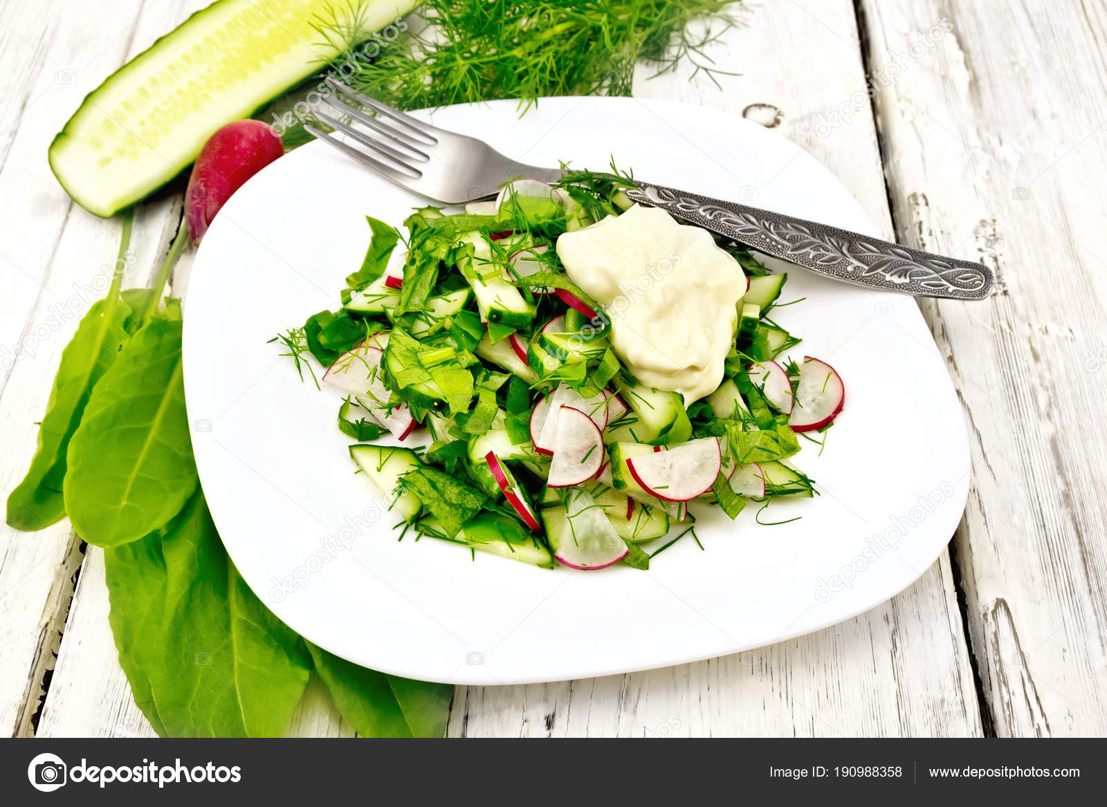 Kuzukulağı Salatası Kuzukulağı Salatası