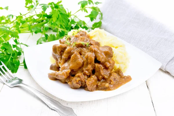 Beef Goulash Tomato Sauce Mashed Potatoes Plate Towel Parsley Fork — Stock Photo, Image