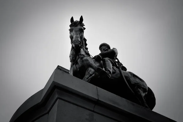 Statua Sir Roberta — Zdjęcie stockowe