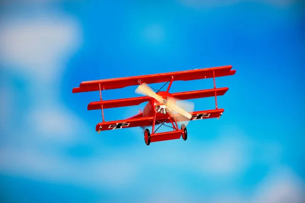 Barão Vermelho Famoso, Fokker Dr. Eu avião kit modelo de plástico — Fotografia de Stock