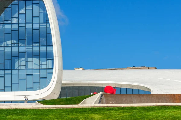 Heydar Aliyev Center muzeum v Baku, Ázerbájdžán — Stock fotografie