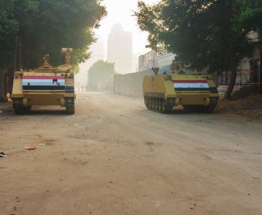 Cairo Müslüman Kardeşler devrimden sonra