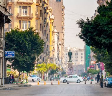 Cairo Müslüman Kardeşler devrimden sonra