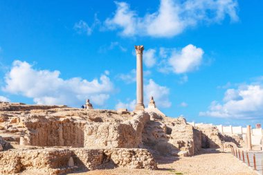 Pompey'in ayağı ve antik Sfenks