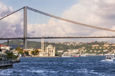 Istanbul, boğaz gezisine manzaraları