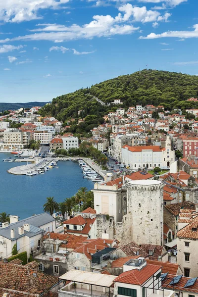 Hırvatistan'ın görülecek. Güzel bir şehir Split. Hırvat cennet. — Stok fotoğraf