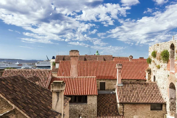 Hırvatistan'ın görülecek. Güzel bir şehir Split. Hırvat cennet. — Stok fotoğraf