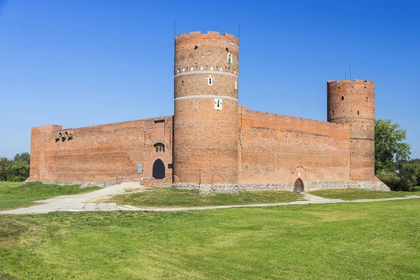 El gran castillo gótico de Polonia. Ciecánica . —  Fotos de Stock
