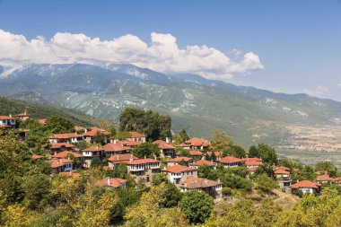 Yunanistan 'ın manzarası. Palaios Panteleimonas 'tan Olimpik Dağ manzarası.
