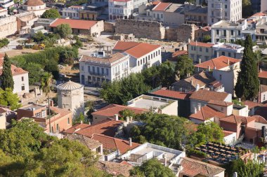Akropolis 'ten Atina manzarası. Atina 'da ünlü yerler, Yunanistan' ın başkenti. Antik anıtlar.