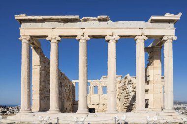 Akropolis manzarası. Atina 'da ünlü bir yer, Yunanistan' ın başkenti. Antik anıtlar.