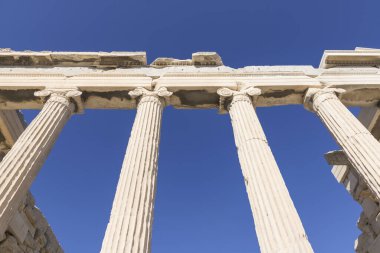 Akropolis manzarası. Atina 'da ünlü bir yer, Yunanistan' ın başkenti. Antik anıtlar.