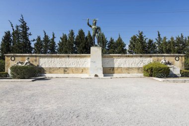Thermopylae Muharebesi anıtı. Yunanistan 'da ünlü yerler. Antik anıtlar. 