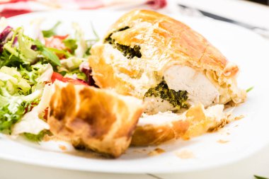 puf böreği ıspanak tavuk göğsü dolması