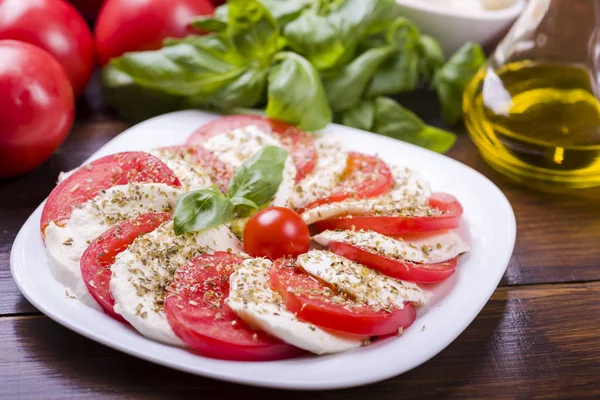 Fromage mozzarella et tomates — Photo