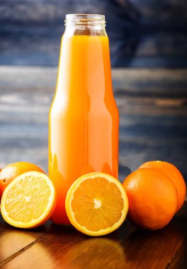 şişe portakal suyu 