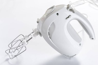 Beyaz Electrix karıştırıcı