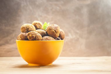 vejetaryen tabağı nohut veya fasulye